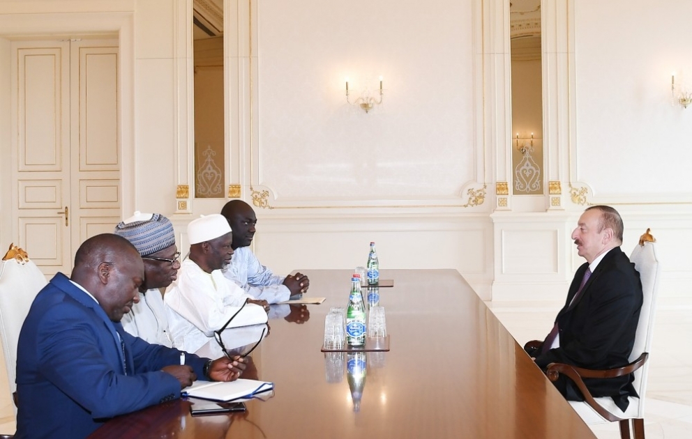 President Ilham Aliyev received delegation led by Gambian foreign minister