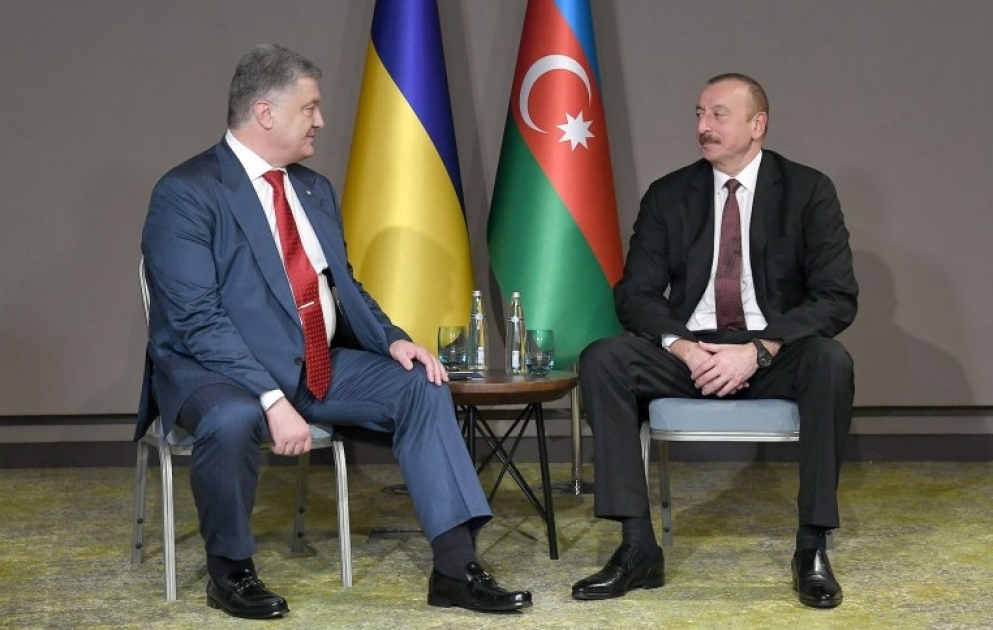 President Ilham Aliyev met with Ukrainian President Petro Poroshenko in Eskisehir