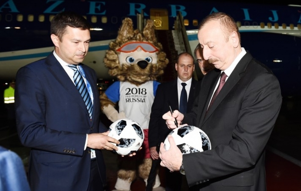 Le président azerbaïdjanais arrive en Russie pour une visite de travail