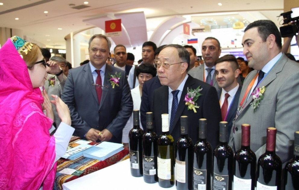 Çindao sərgisində Azərbaycan şərab və spirtli içkilərinə maraq böyük olub