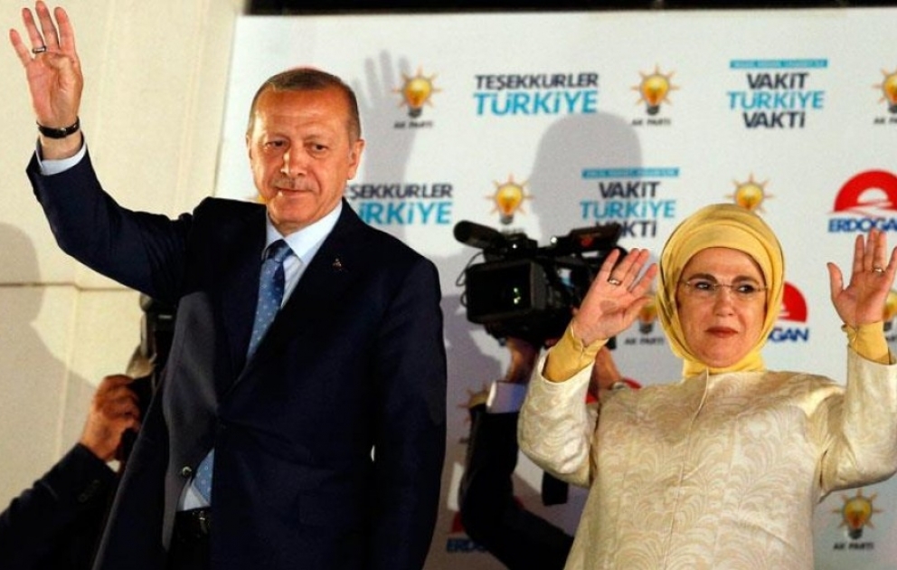 Rəcəb Tayyib Ərdoğan Türkiyə paytaxtında vətəndaşlar tərəfindən böyük sevgi ilə qarşılanıb