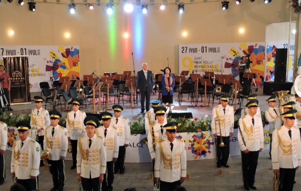 Şəkidə “İpək Yolu” IX Beynəlxalq Musiqi Festivalı başlayıb