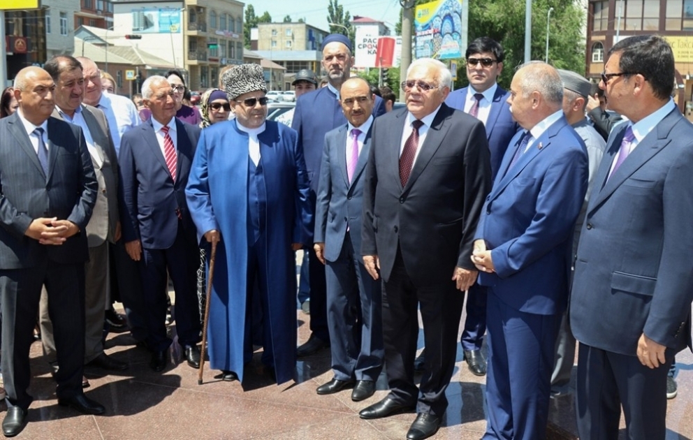 Azərbaycan nümayəndə heyəti Mahaçqalada görkəmli ictimai-siyasi xadim Maqomedsalam Umaxanovun 100 illik yubileyi tədbirində iştirak edir