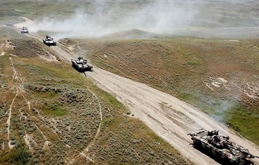 The tank units involved in the exercises fulfill the tasks