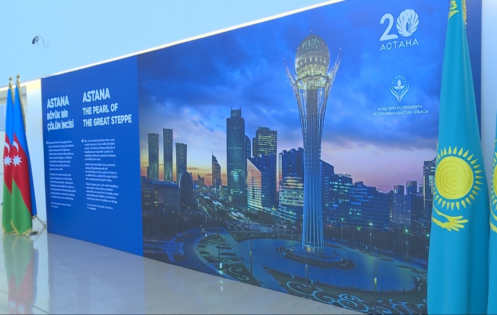 Heydər Əliyev Mərkəzində "Astana – böyük çölün incisi" adlı sərgi açılıb