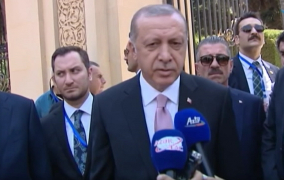 Rəcəb Tayyib Ərdoğan: Qardaşlığımızın güclənərək davam edəcəyinə inanıram