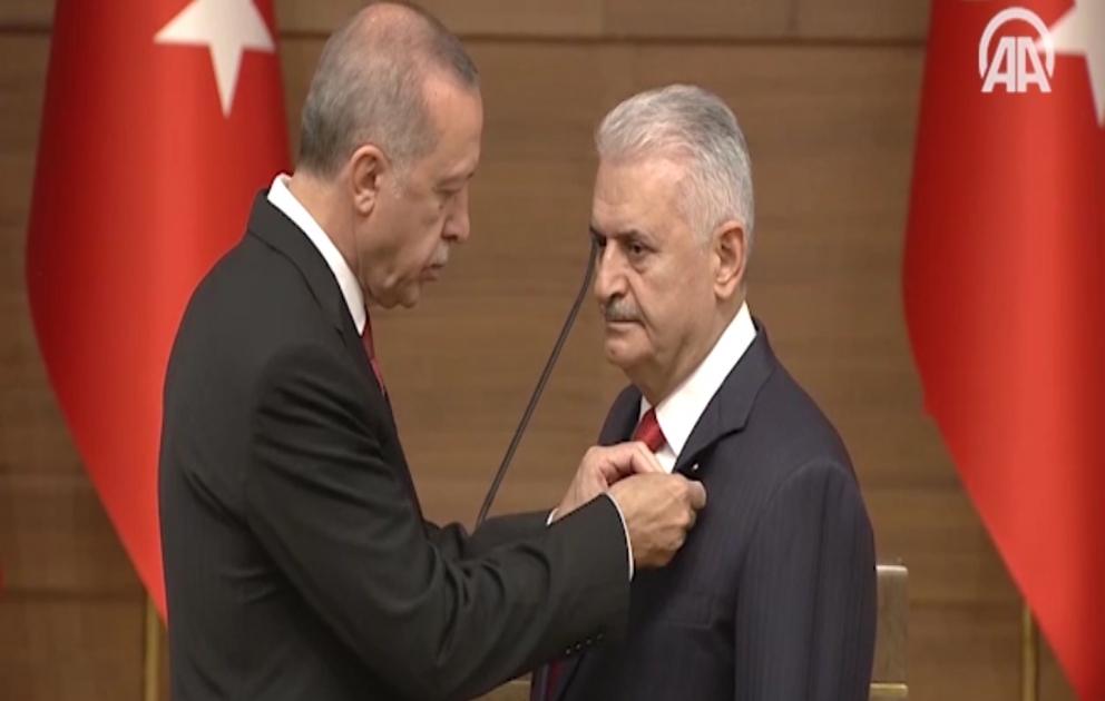 Binəli Yıldırım Türkiyənin Dövlət Şərəf Medalı ilə təltif olunub