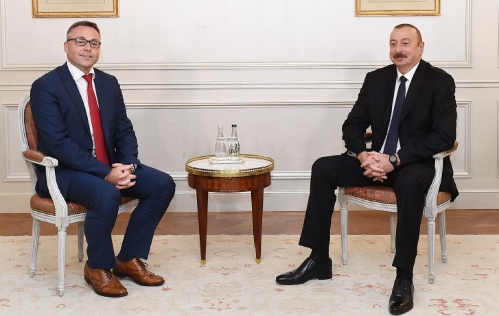 Paris: le président azerbaïdjanais rencontre le dirigeant de l’entreprise IVECO France