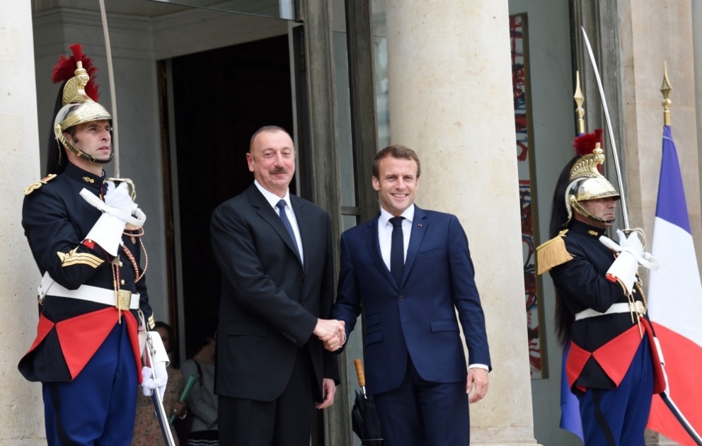 Le président Ilham Aliyev reçu par son homologue français Emmanuel Macron