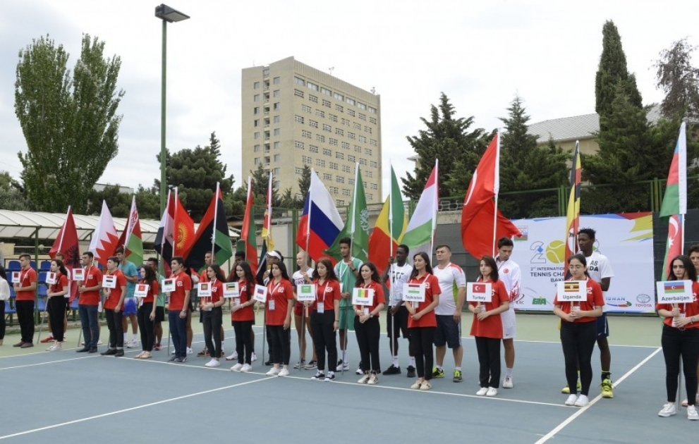 Bakıda ikinci beynəlxalq həmrəylik tennis çempionatının açılış mərasimi olub