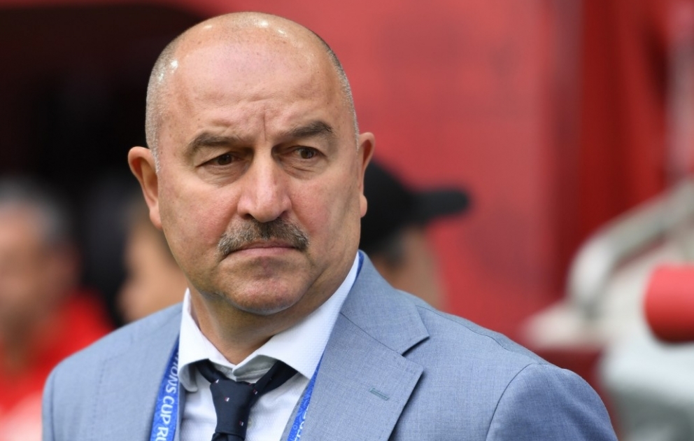 Rusiya millisinin baş məşqçisi ilə bağlı yeni qərar verildi
