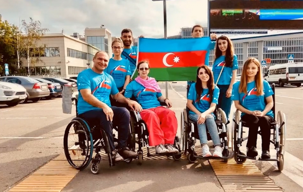 Paralimpiyaçı qızlarımız Rusiya səmasında