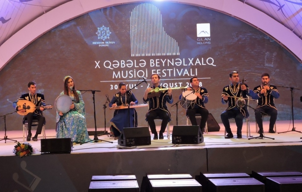 Azərbaycanın gənc muğam ifaçıları Qəbələ festivalında çıxış ediblər