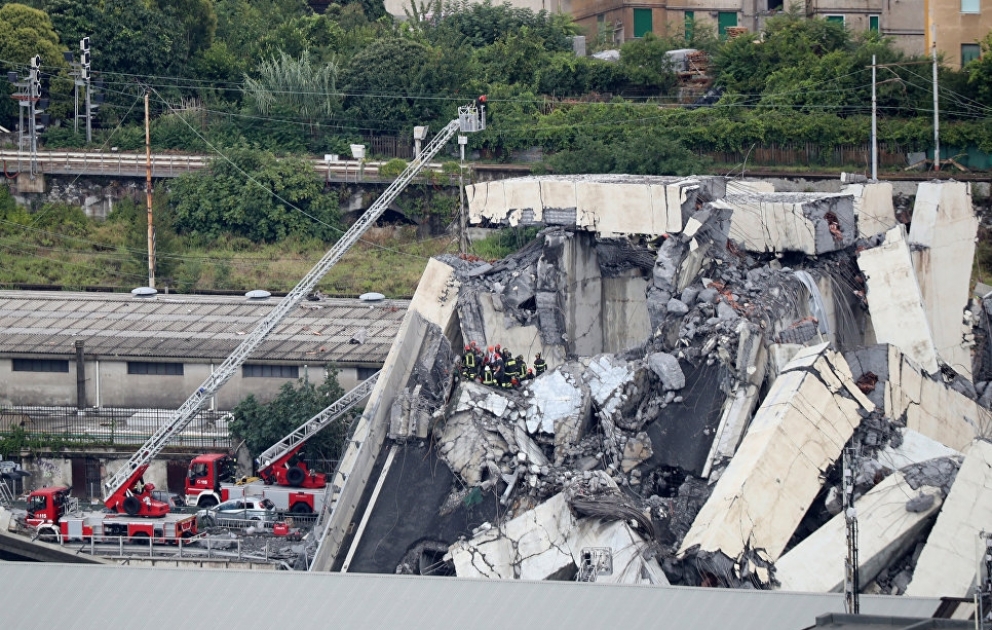 Genuyada körpünün uçması nəticəsində ölənlərin sayı 41 nəfərə çatıb