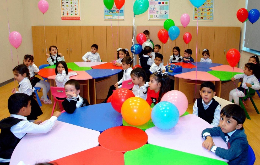 Paytaxt məktəblərindəki məktəbəhazırlıq qruplarına 13.212 uşaq qeydiyyatdan keçib