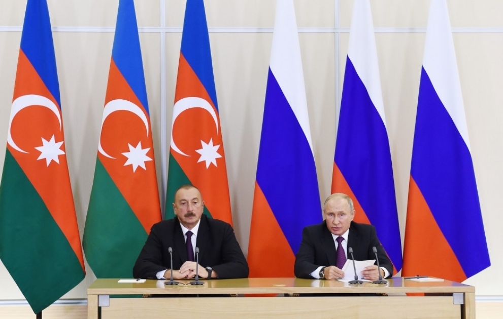 Azərbaycan və Rusiya prezidentləri mətbuata bəyanatlarla çıxış ediblər