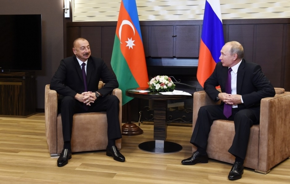 Treffen von Präsident Ilham Aliyev mit Präsident Wladimir Putin in erweitertem Format