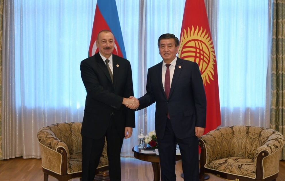 Azərbaycan Prezidenti İlham Əliyevin Qırğızıstan Prezidenti Sooronbay Jeenbekov ilə görüşü olub