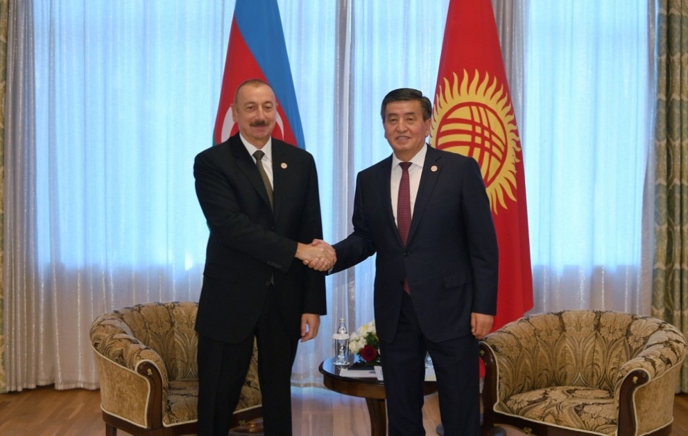 President Ilham Aliyev met with Kyrgyz President Sooranbai Jeenbekov