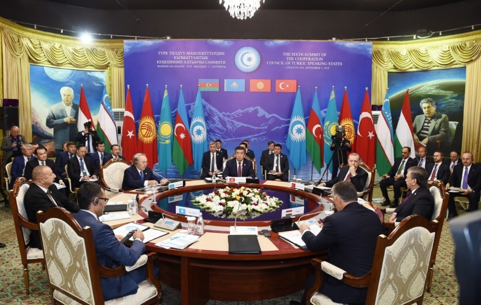 La 6e Sommet du Conseil de coopération des Etats turcophones se tient à Tcholpon-Ata 
Le président Ilham Aliyev a participé au sommet