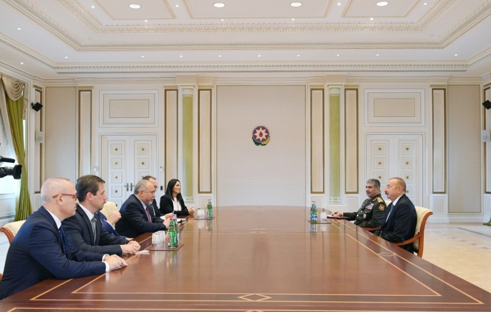 Präsident Ilham Aliyev empfängt Israels Verteidigungsminister Avigdor Lieberman