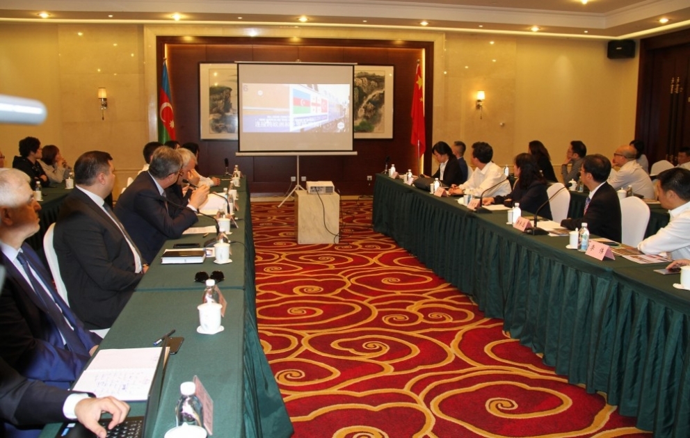 Çinin Liaonin vilayəti ilə Azərbaycan arasında iqtisadi və mədəni forum keçirilib