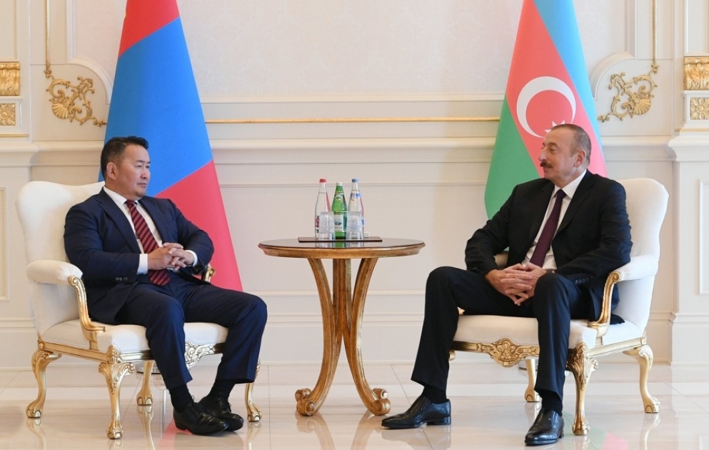 Состоялась встреча президентов Aзербайджана и Монголии