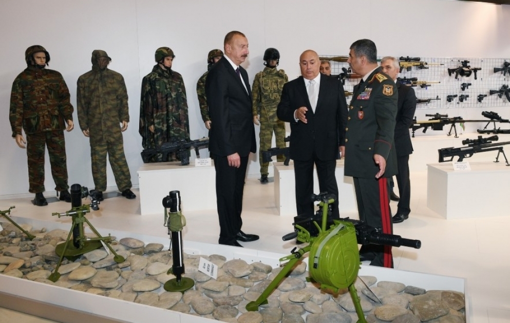 Staatspräsident Ilham Aliyev besucht Aserbaidschanische Internationale Verteidigungsausstellung "ADEX 2018"