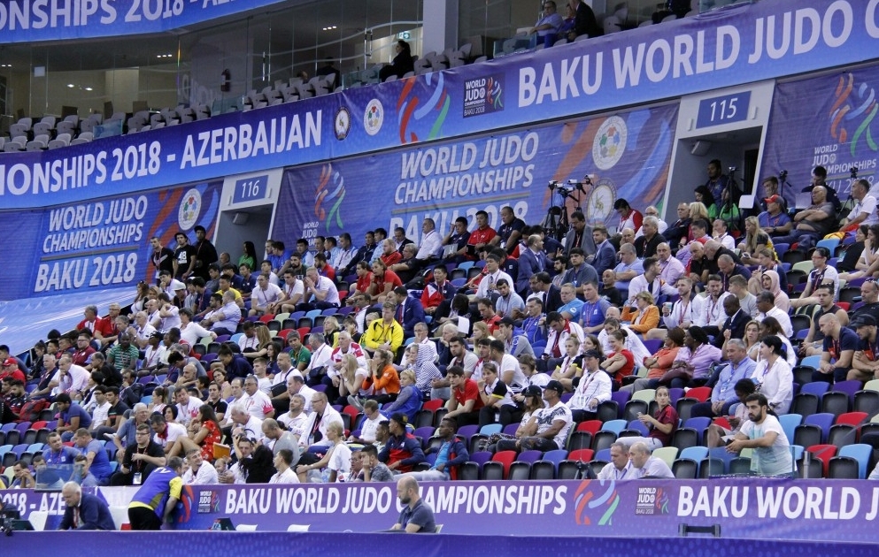 Bakıda keçirilən dünya çempionatında ən ağır çəki dərəcəsindəki cüdoçular mübarizəyə qoşulublar