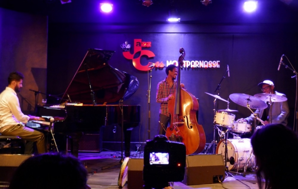 Azərbaycanlı gənc pianoçu Parisdə konsert proqramı ilə çıxış edib