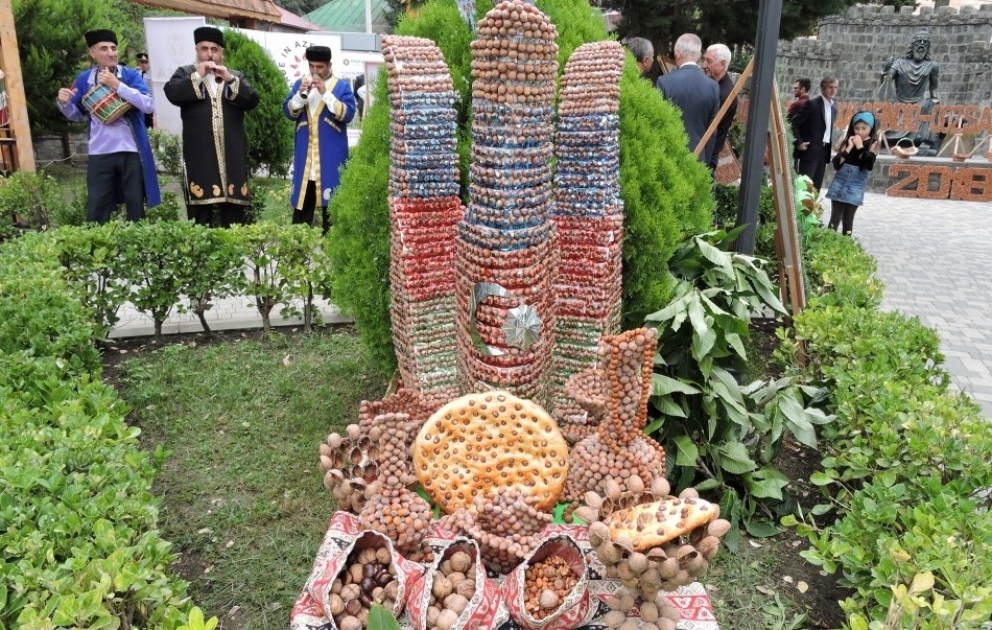 Zaqatalada I Beynəlxalq fındıq, qoz və şabalıd festivalı keçirilib