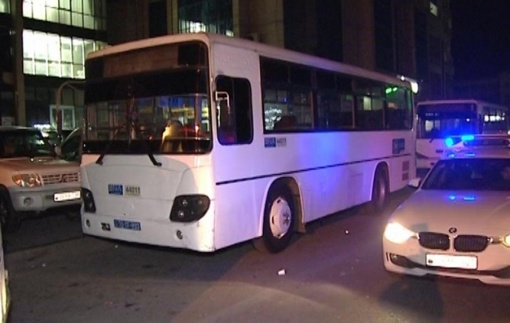 Дорожная полиция Баку предупредила водителей автобусов