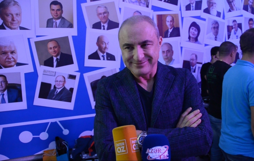 Mixail Turetski: Bakıda mənzil almaq istəyirəm, burada mənalı istirahət etmək olar