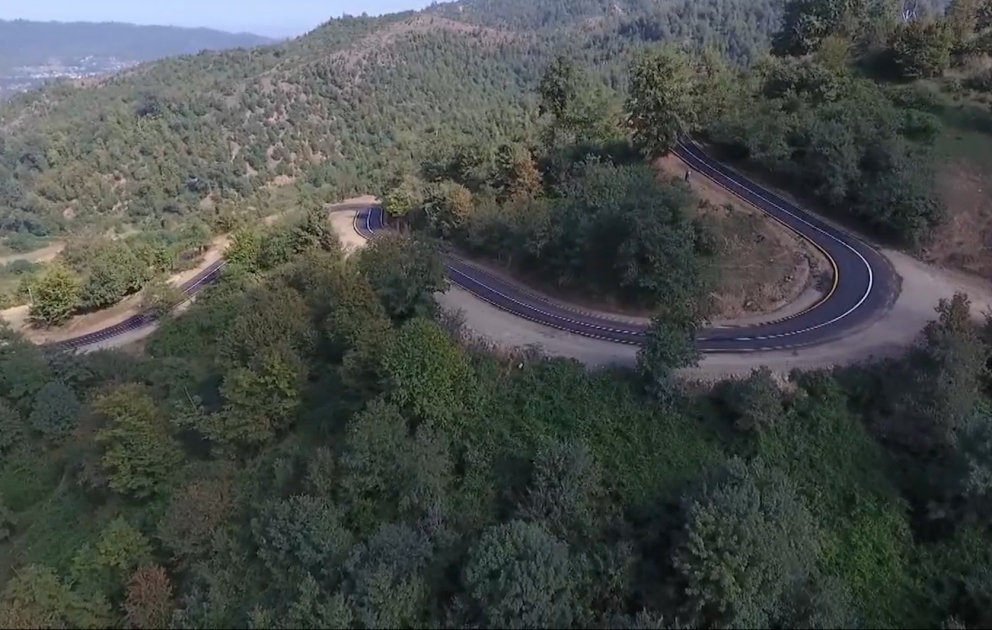 Lənkəran və Lerik rayonlarında yeni avtomobil yollarının video görüntüsü