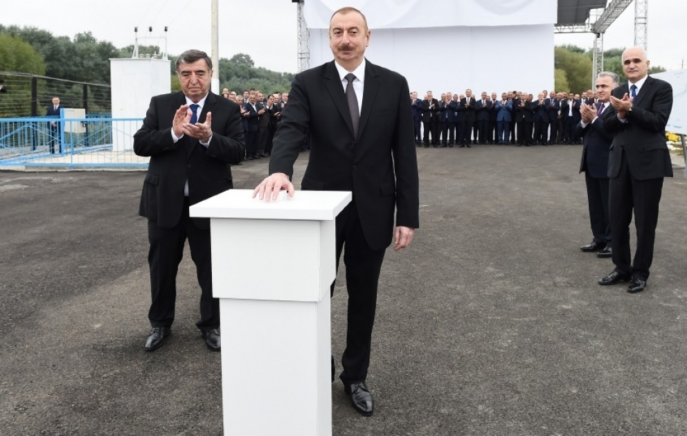 В Имишли состоялась церемония открытия нового канала-притока реки Араз 
Президент Ильхам Алиев принял участие в церемонии