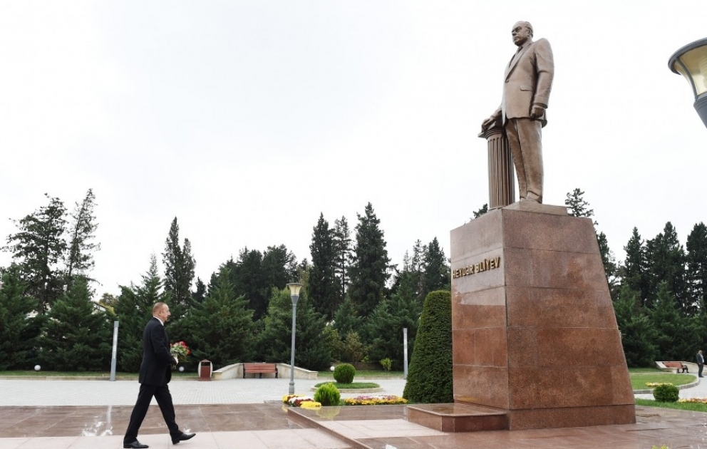 Präsident Ilham Aliyev zu Besuch in Imischli