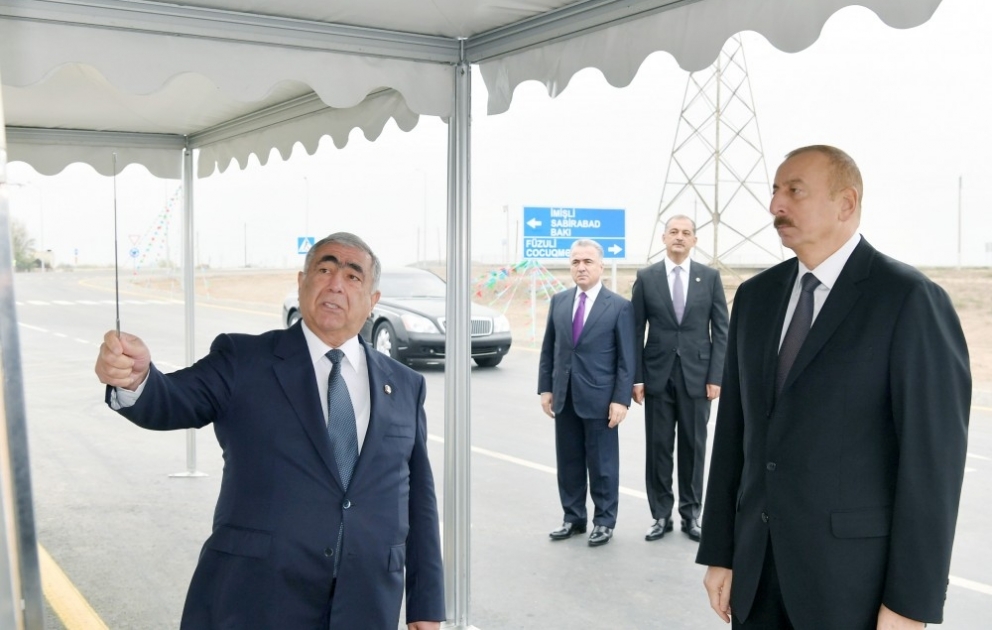 Präsident Ilham Aliyev weiht Automobilstraße Garagaji-Bahramtepe in Imischli ein