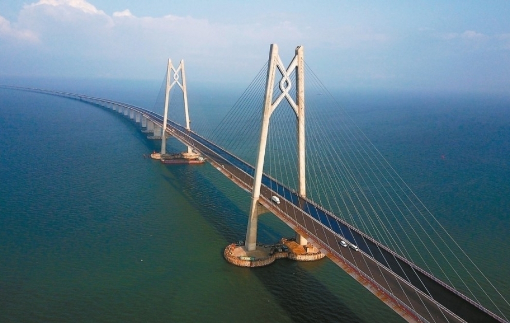 World’s longest bridge opens in China
