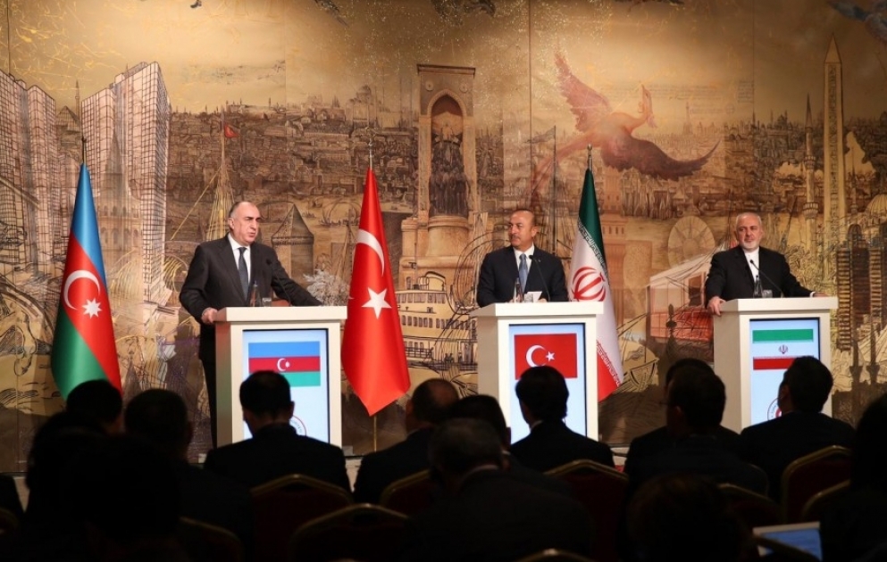 Azərbaycan, Türkiyə və İran xarici işlər nazirlərinin İstanbulda üçtərəfli görüşü olub