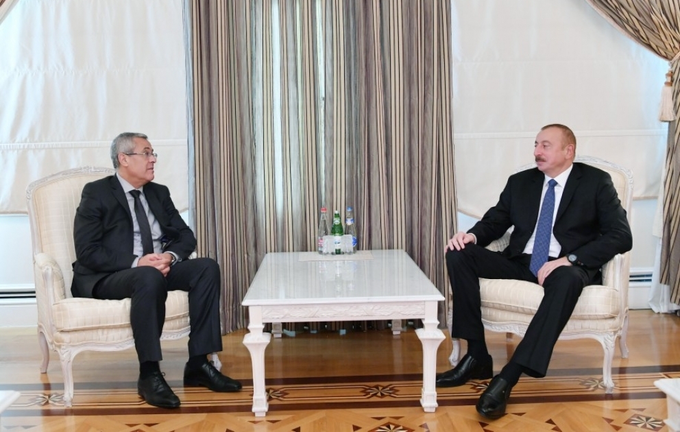 Le président Ilham Aliyev rencontre le ministre délégué marocain chargé de la Réforme de l'administration et de la Fonction publique