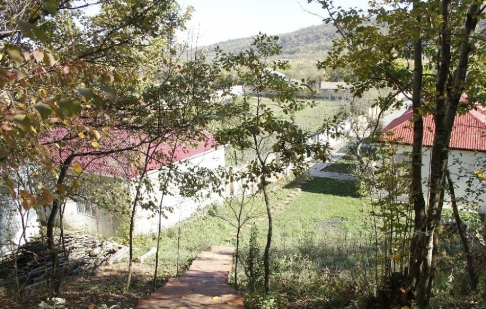 Qubada turistlər üçün kənd evlərinin qiyməti
