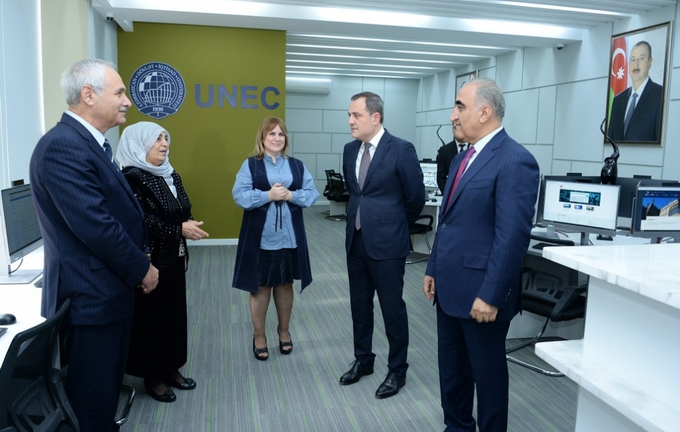 UNEC-də “24/7 kitabxana” fəaliyyətə başlayıb
