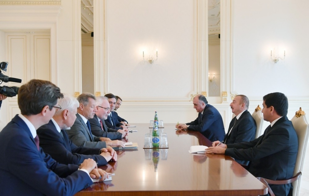 Prezident İlham Əliyev ATƏT-in Minsk qrupunun həmsədrlərini qəbul edib