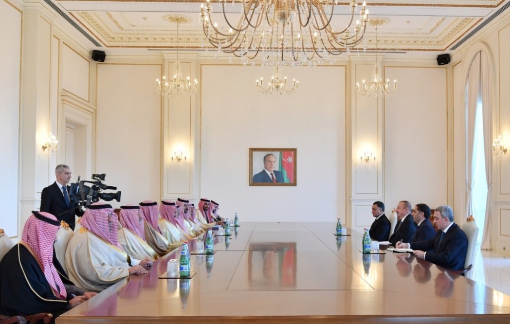 President Ilham Aliyev received delegation led by Saudi Arabian interior minister