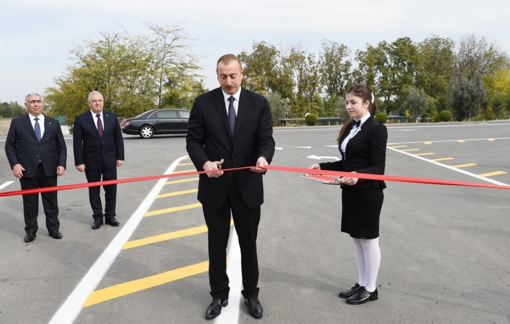 Agdam: Automobilstraße Guzanli-Imamgulubeyli-Orta Garvend-Khindrıstan eingeweiht