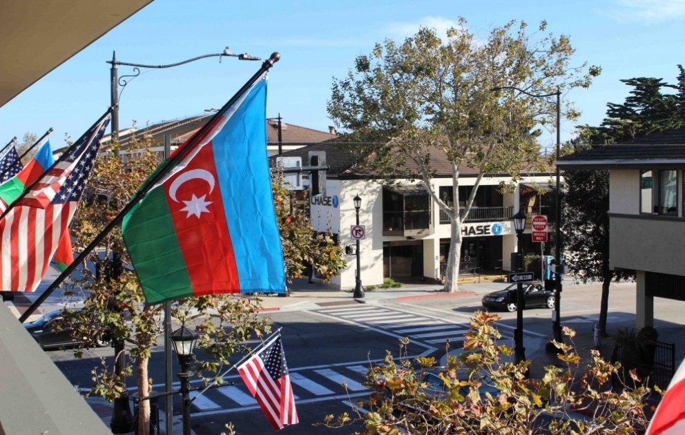 California’s Monterey city honors centenary of Azerbaijan’s National Flag