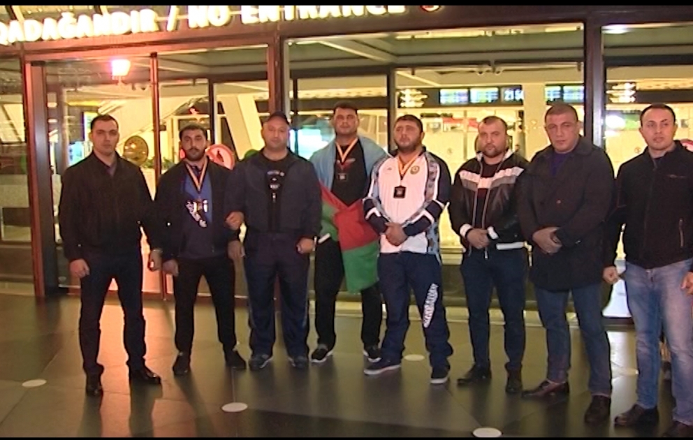 Azərbaycanlı polis leytenantı ağırlıqqaldırma üzrə dünya çempionu olub