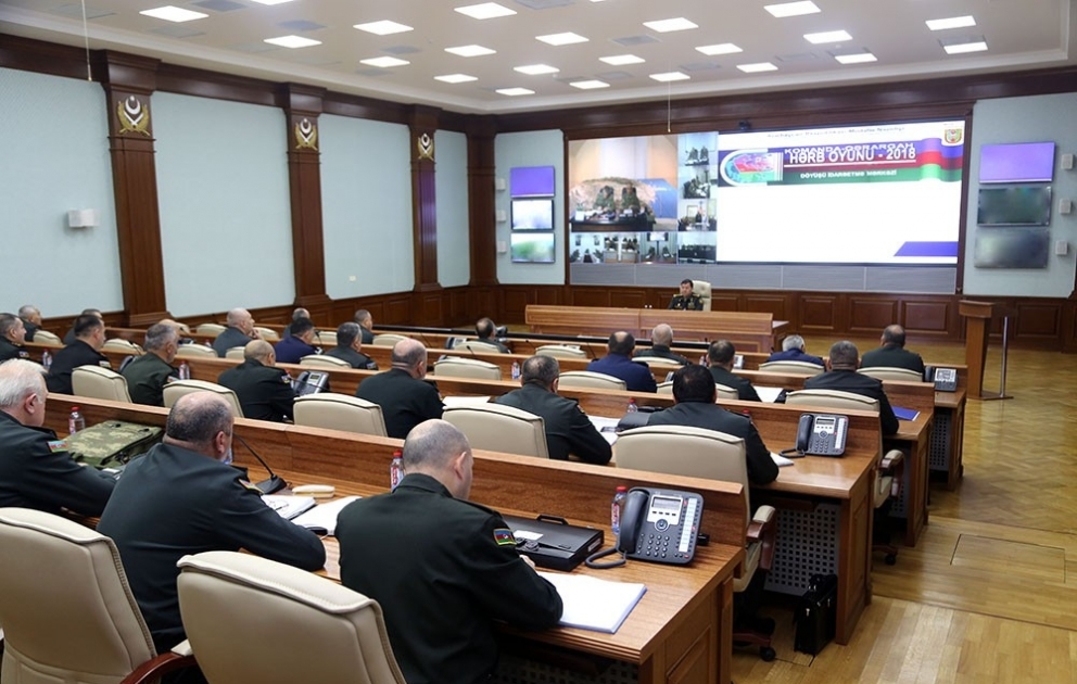 Начальник Генштаба заслушал доклады о ходе учений