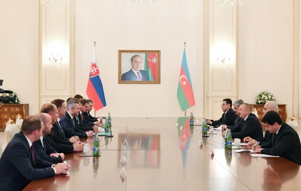 Azərbaycan Prezidenti İlham Əliyevin və Slovakiyanın Baş naziri Peter Pelleqrininin geniş tərkibdə görüşü