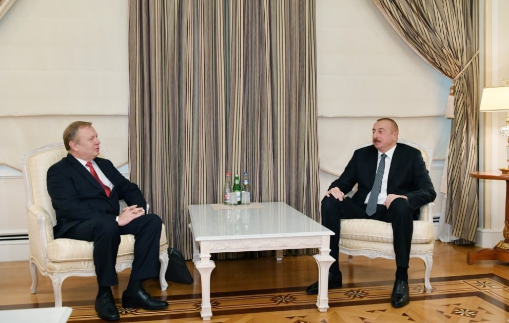 Президент Ильхам Алиев принял посла Беларуси в Азербайджане